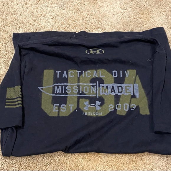 Under armour small tee-shirt - Picture 3 of 5